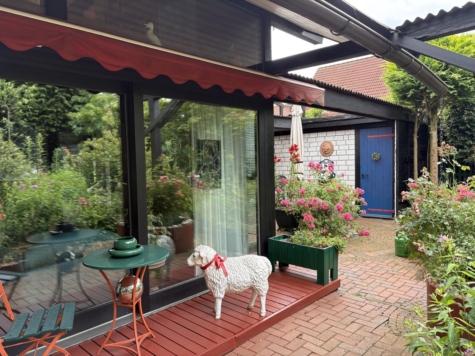 Charmantes Einfamilienhaus mit schön angelegtem Garten im Herzen von Ascheberg, 59387 Ascheberg, Einfamilienhaus