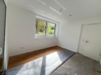 Zimmer 2 - 3 Zi. + 2 Terrassen nach Osten und Westen.
