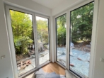 Fenster - 3 Zi. + 2 Terrassen nach Osten und Westen.