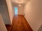 Flur - Schöne 4 Zimmer Wohnung + 2 Terrassen